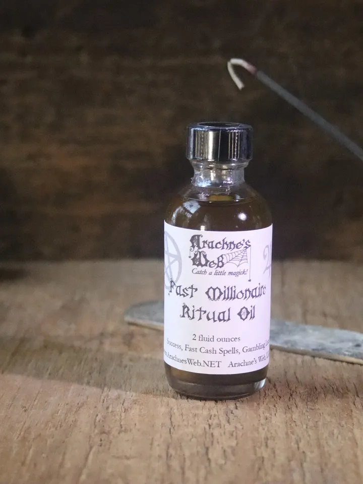 Fast Millionaire Ritual Oil, Anointing Oil for Candles and Tools, Oil for Candle Magick, Witch's Anointing Oil for Fast Money Spells