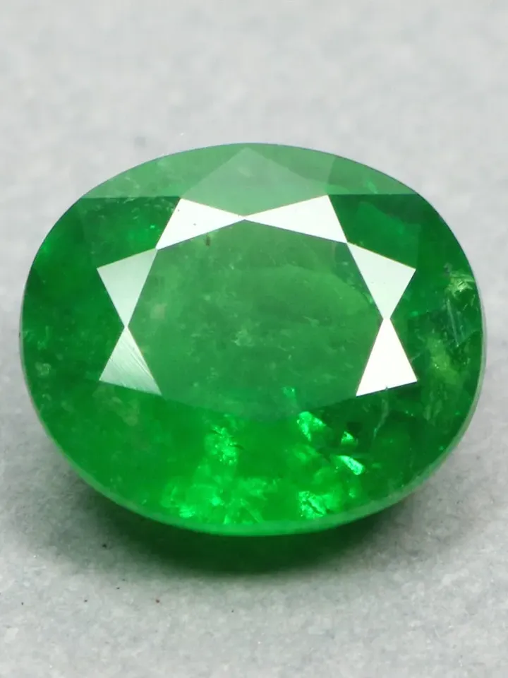 1.53 CT Superb! Sparking Green Oval Cut Unheated 100% Natural Tsavorite Garnet From Tanzania