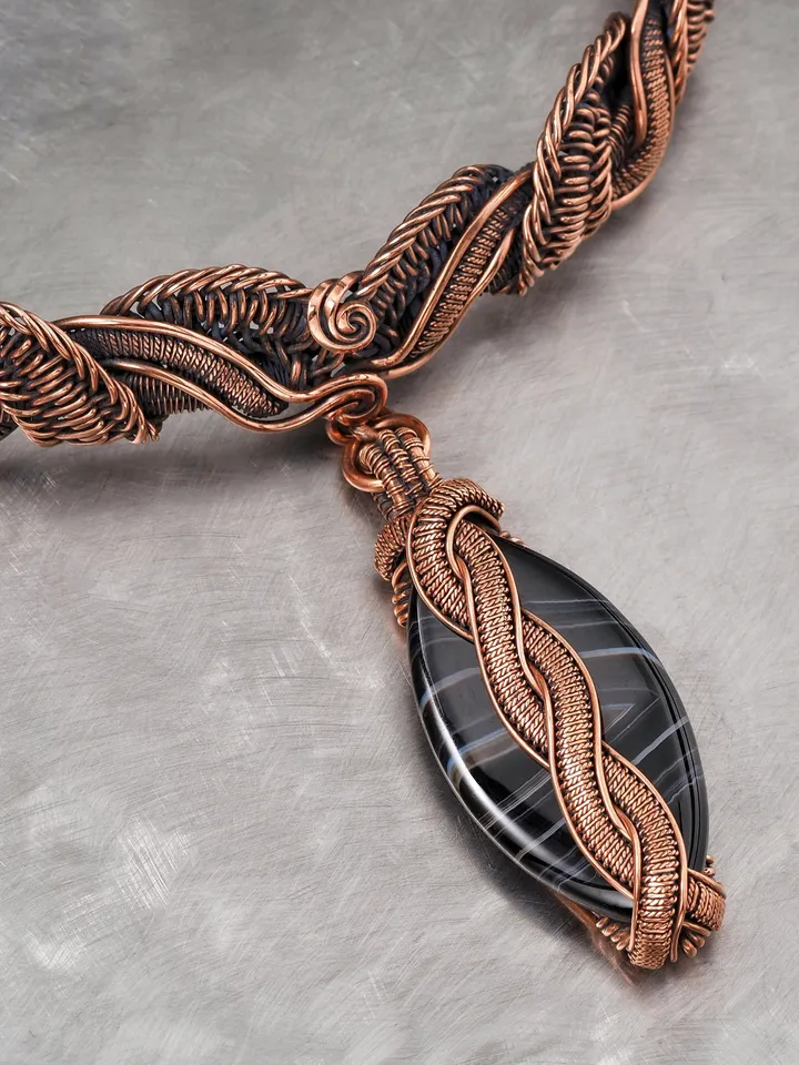 Choker this natural striped stone agate pendant Wire wrapped collar necklace for woman Unique Wire Wrap Art design