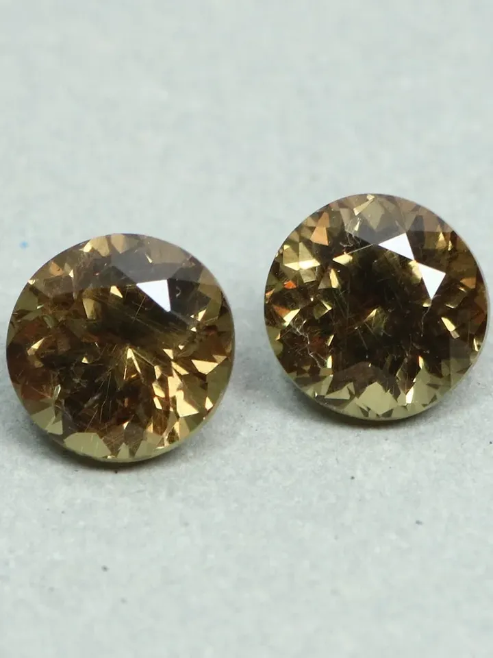 1.75 CT Stunning Rarest Unheated 100% Natural Color Change Garnet Tanzania Pair