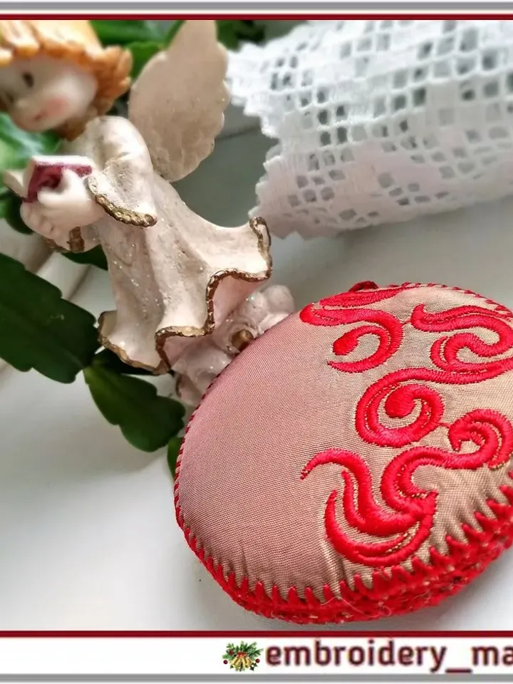 In the hoop Christmas toy cookies machine embroidery design