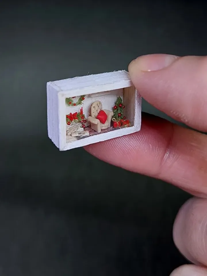 Micro room box, Christmas micro box, Micro Christmas box, Micro Dollhouse, Micro Diorama