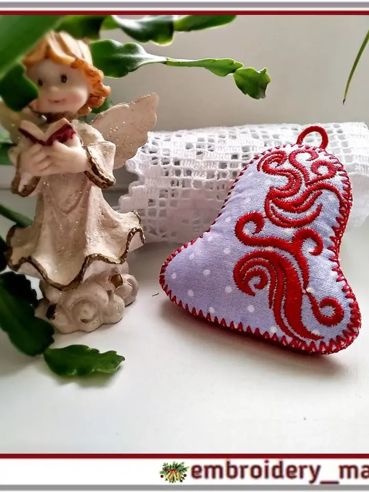 In the hoop tree toy bell machine embroidery design
