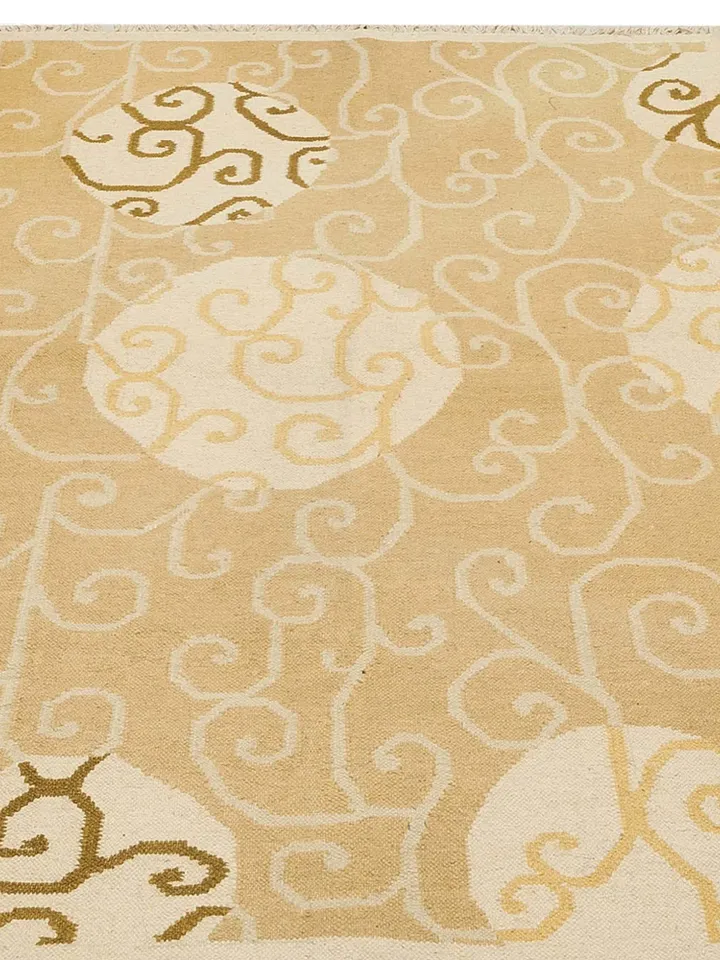 4.19x6.13 ft KilimArtisan Beige Embossed Turkish Kilim: Uniquely Patterned Beige Beauty