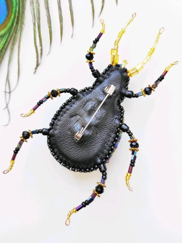 Beaded insect brooch, insect pin, mooth brooch, butterfly brooch, bug pin, bee brooch, bug brooch, insects, madam toto