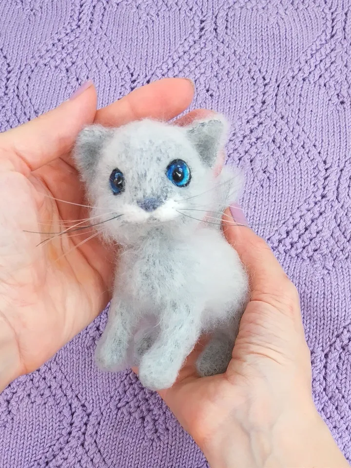 Realistic kitten with blue eyes, small gray kitten with movable paws cat lover gift, pet stuffed animal, gift for girl