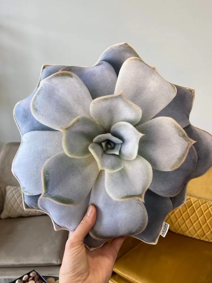 small Succulent pillow / echeveria pillow / plant pillow / succulent cushion / grey echeveria