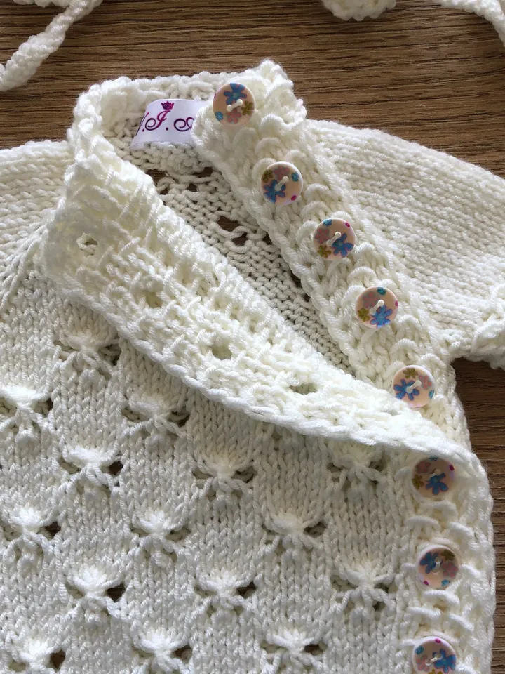Ivory romper, headband, hat and booties. Photo props for baby girl. Take home outfit for girl.