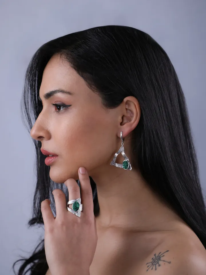 MADE TO ORDER Sterling 925 silver, green malachite jewellery set. Natural stone earrings and ring.