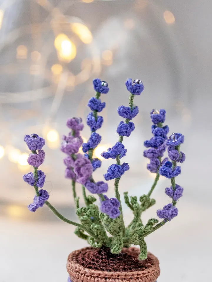 Miniature lavender in a pot, Tiny crochet Lavender, Lavender bouquet, Mini plant pot, Small Violet flower, Fake lavender