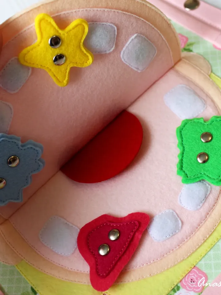 Learn to Brush Your Teeth, Felt Medical Educational Set, Montessori Soft Book, Medical Pretend Play, Dentist