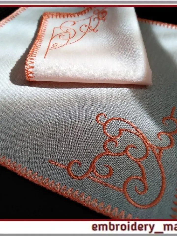 ITH embroidery design kerchiefs with and without a pattern