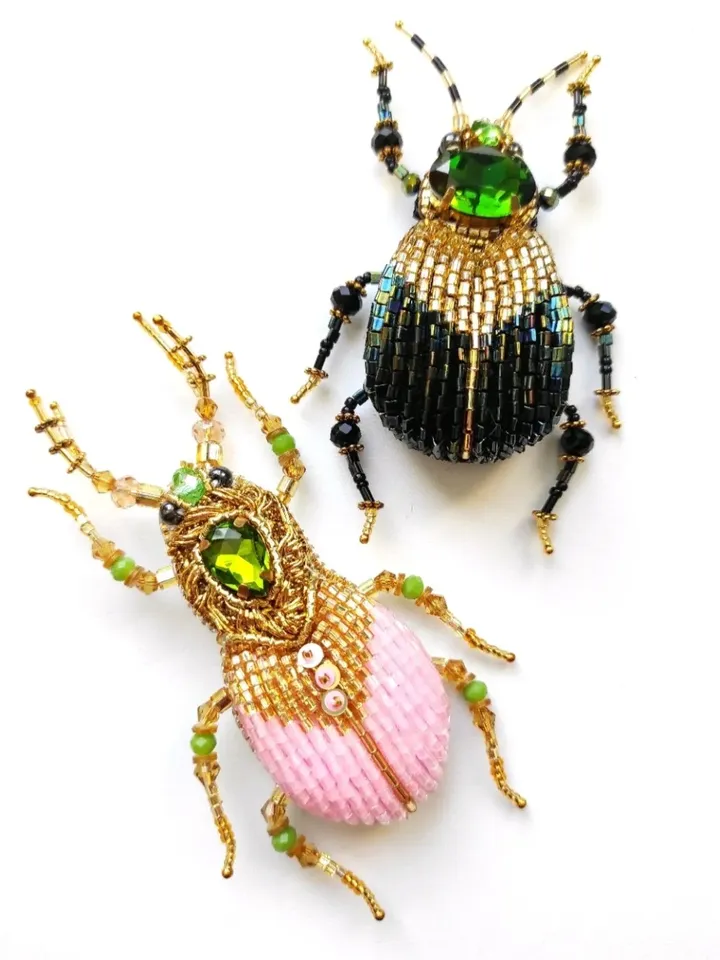 Beaded insect brooch, insect pin, bug brooch, pink bug brooch, bug pin, bee brooch, bug brooch, insects, madam toto