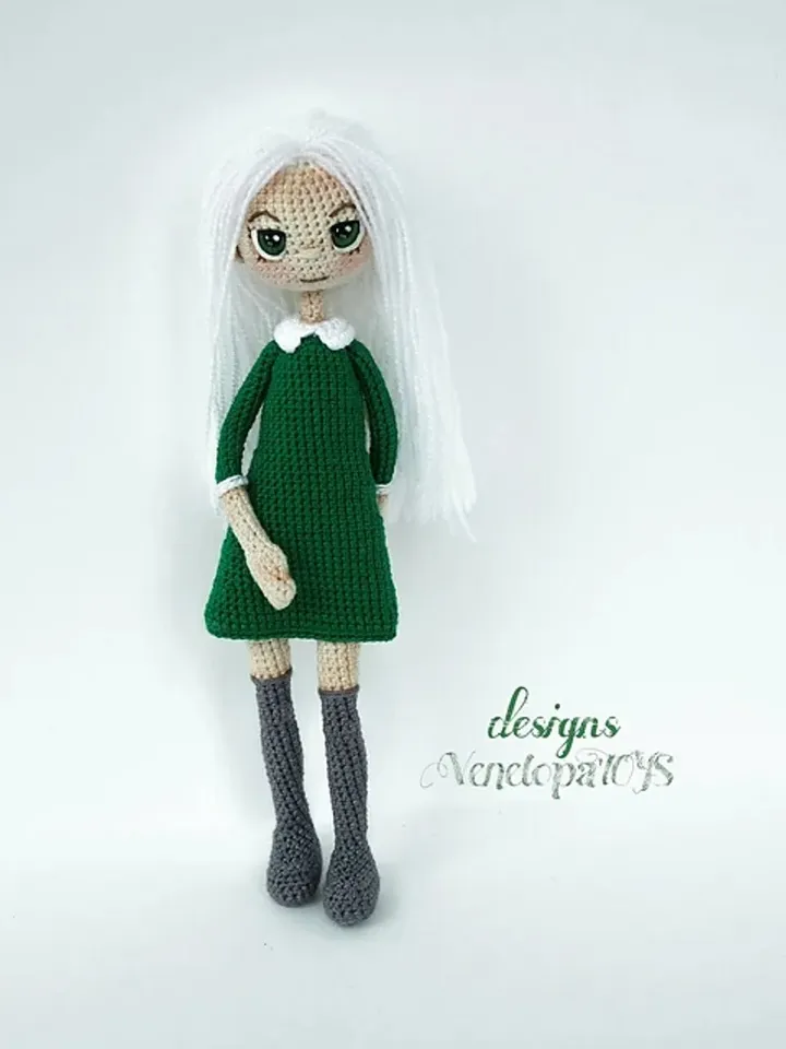 PDF Pattern Amigurumi Doll Emyli, Crochet frame doll, PDF Crochet Tutorial