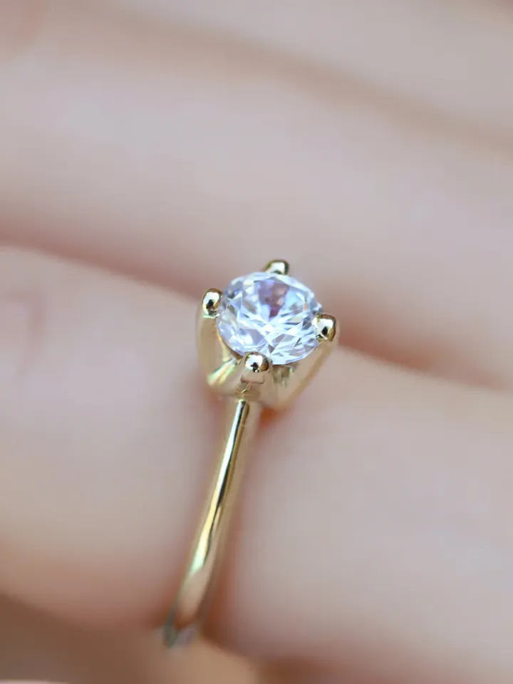 WOMEN SOLITAIRE RING | Round Solitaire Moissanite Ring Band | 4 Prong Round Wedding Ring | Custom Wedding Ring | Engagement Ring Gift