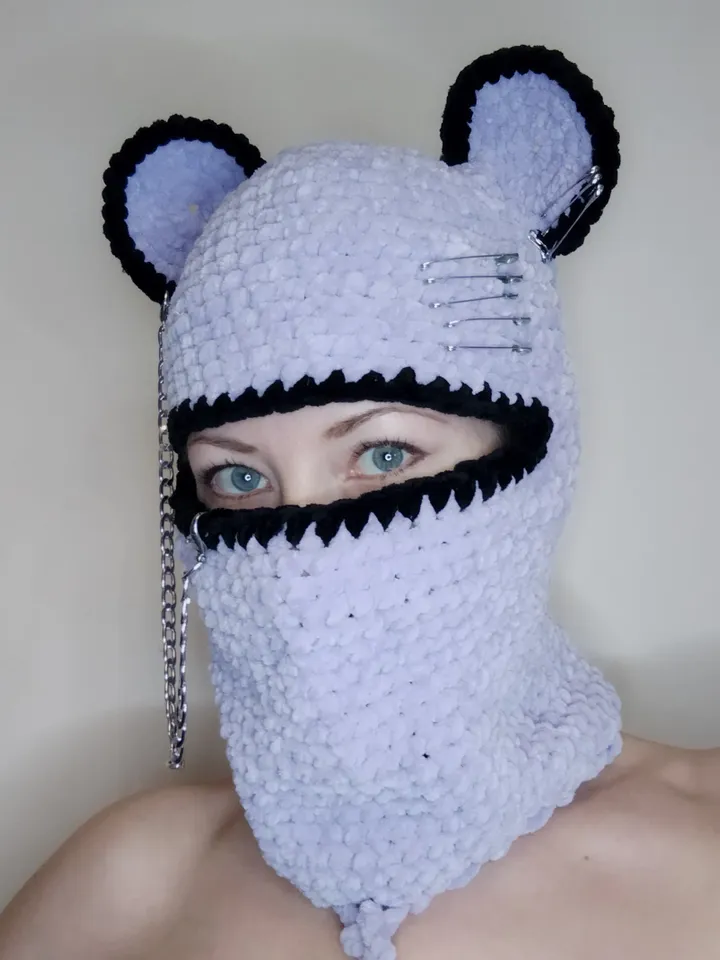 Pastel goth balaclava crochet Fluffy bear balaclava with chain Teens trendy balaclava Crazy bear balaclava hsnd knit
