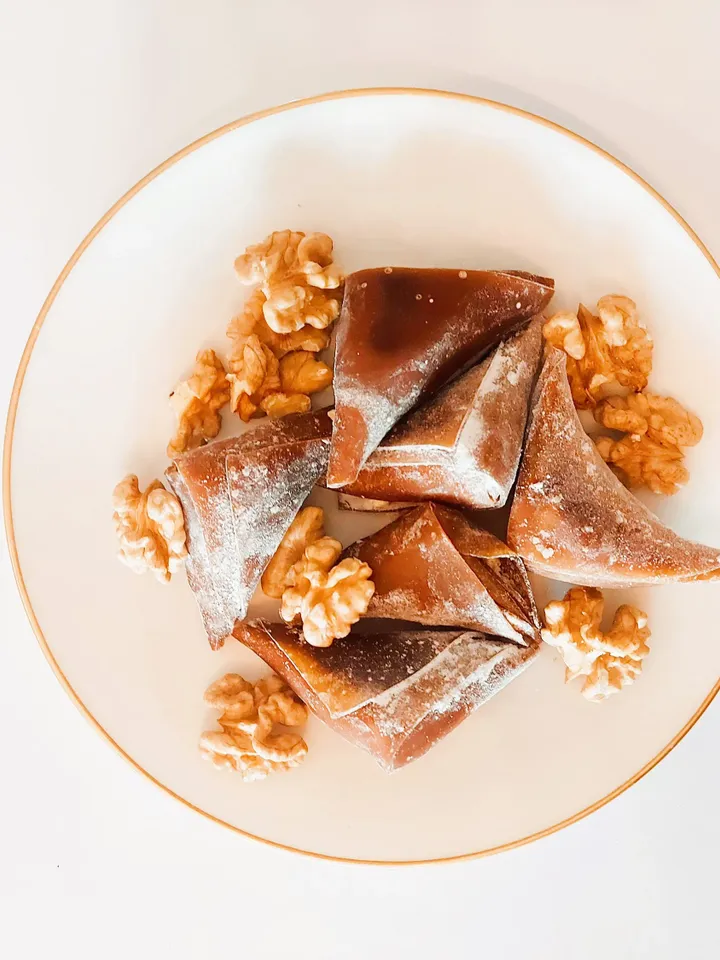 Homemade Stuffed Muska Churchkhela with Pistachio and Walnuts | Stuffed Grape Fruit Pulp