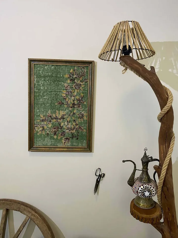 Exquisite Vintage Wall Kilim Art - Unique Hand-Woven Woolen Masterpiece for Home Decor - 50x70 cm