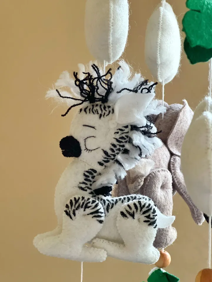 Safari mobile crib Animals felt mobile Bebe Baby mobile Musical