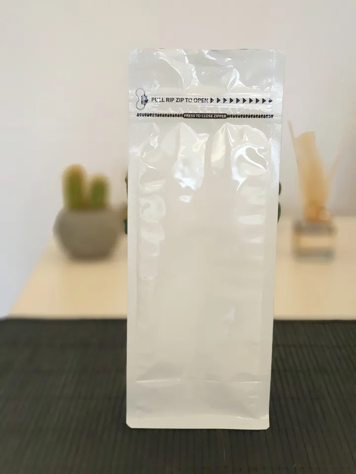 WHITE FLAT BOTTOM Bag, Resealable Zippper Locked bag Mylar Foil Metalized Bag Stand up Coffee Pouch storage Bag Glossy bag, high quality bag