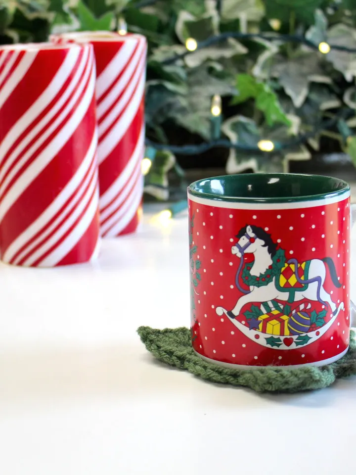 Christmas Tree Coasters, Hand Crochet Coaster Set, Coffee Tea and Coco, Hostess Gift Ideas, Home Décor, Kitchen and Dining Room Decoration