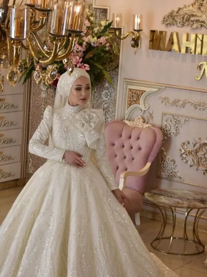 Güllü White Embroidered Shoulder Details Princess  Wedding Gown, Bridal, Muslim Wedding, Hijab , White Wedding Dress, Islamic Wedding