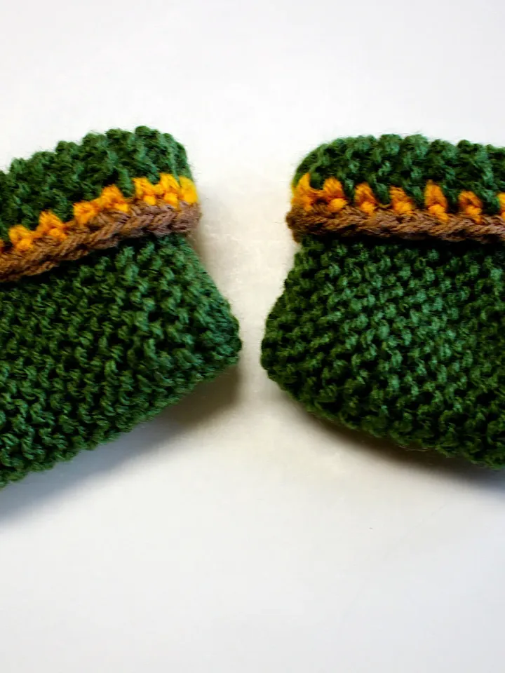 Green and Orange Baby Booties, Baby's First Shoes, Knit Yarn Socks, Newborn Photoshoot Prop, Expectant Parents Photography, Baby Shower Gift