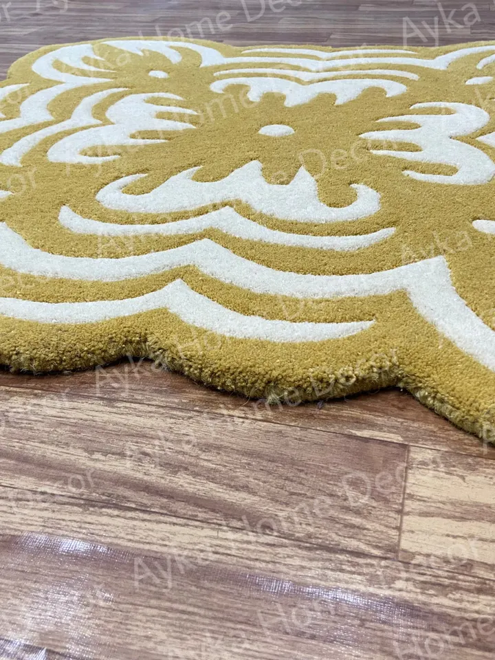 Whito Stip Woolen Handmade Area Rug For Hall Kitchen Living Room Bed Room Bath Room Dining Room Kids Room Carpet / Christmas Gift / Rugs