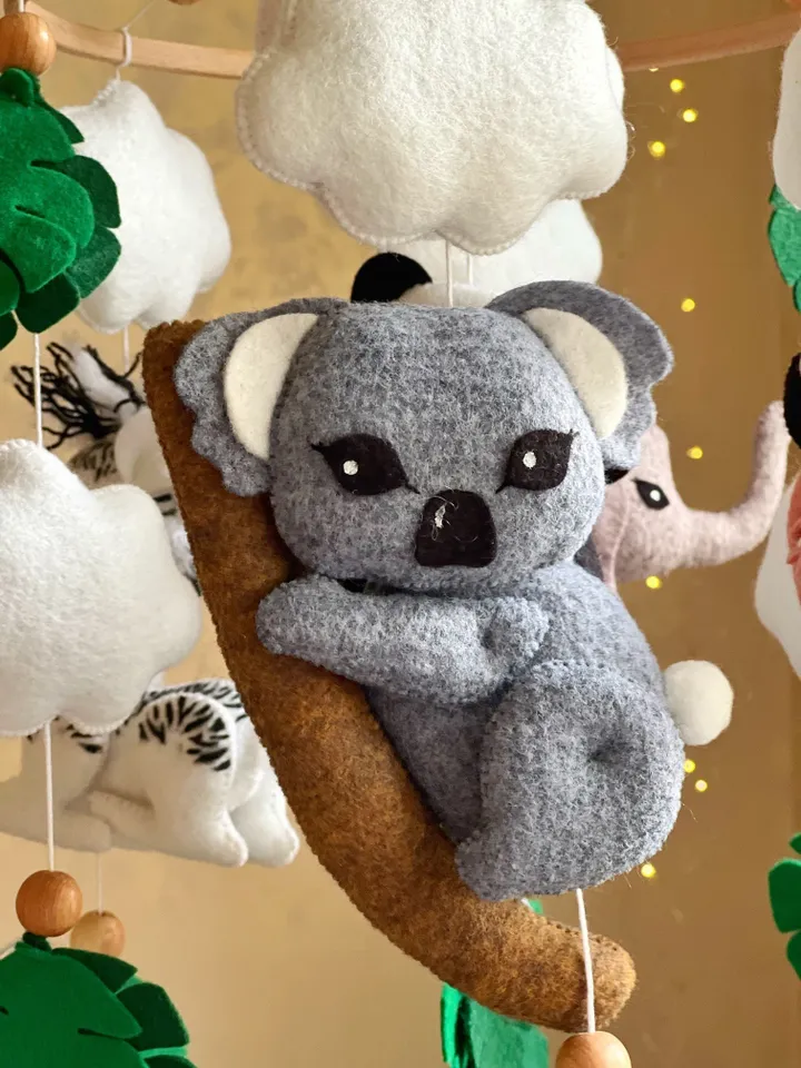 Safari mobile crib Animals felt mobile Bebe Baby mobile Musical
