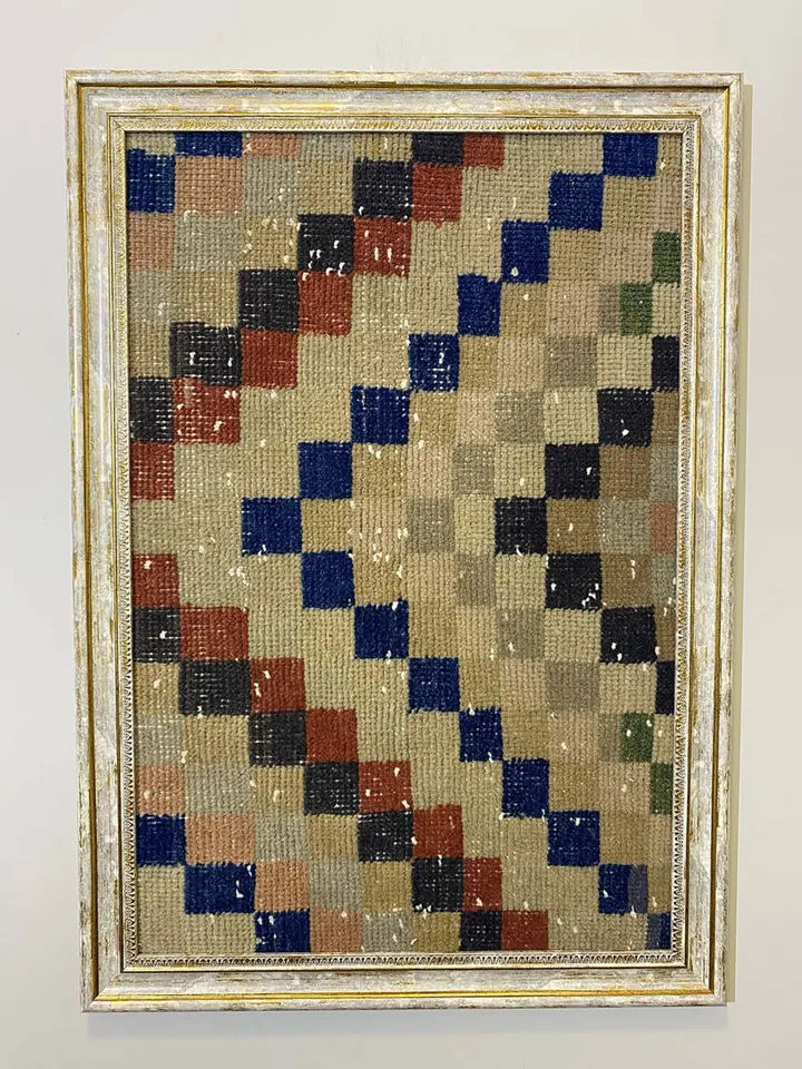 Exquisite Vintage Wall Kilim Art - Unique Hand-Woven Woolen Masterpiece for Home Decor - 50x70 cm