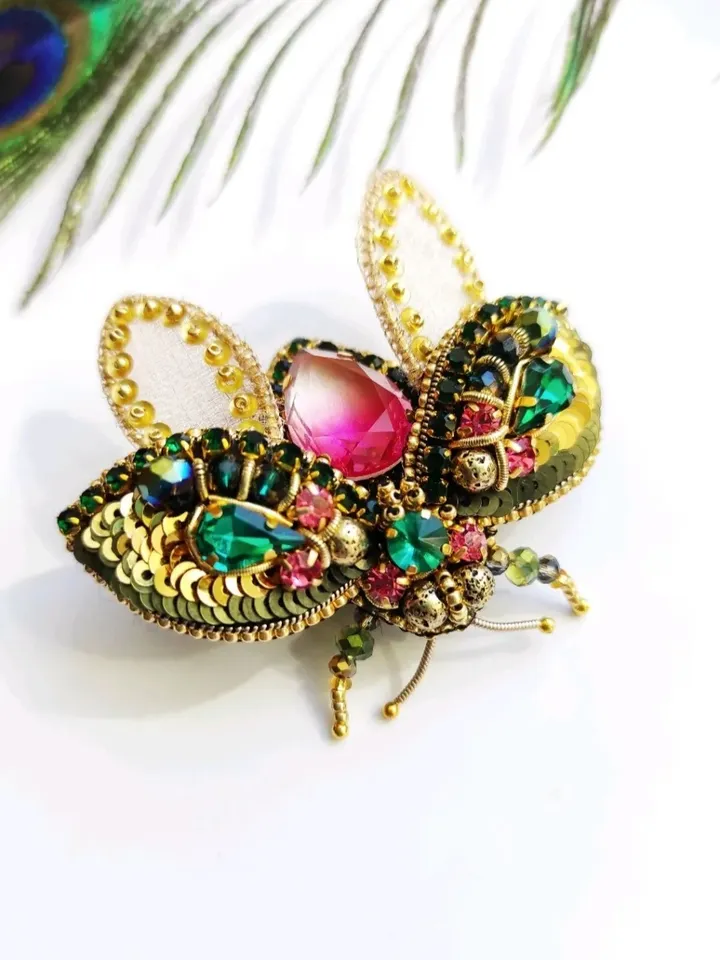 Beaded insect brooch, insect pin, mooth brooch, butterfly brooch, bug pin, bee brooch, bug brooch, insects, madam toto