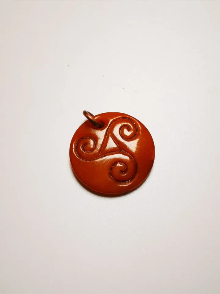 Gandhanra Handmade Yak Bone Amulet Triple Spiral Pendant,Celtic Triskelion Triple Spiral Amulet | Trinity Eternity Life Energy Symbol