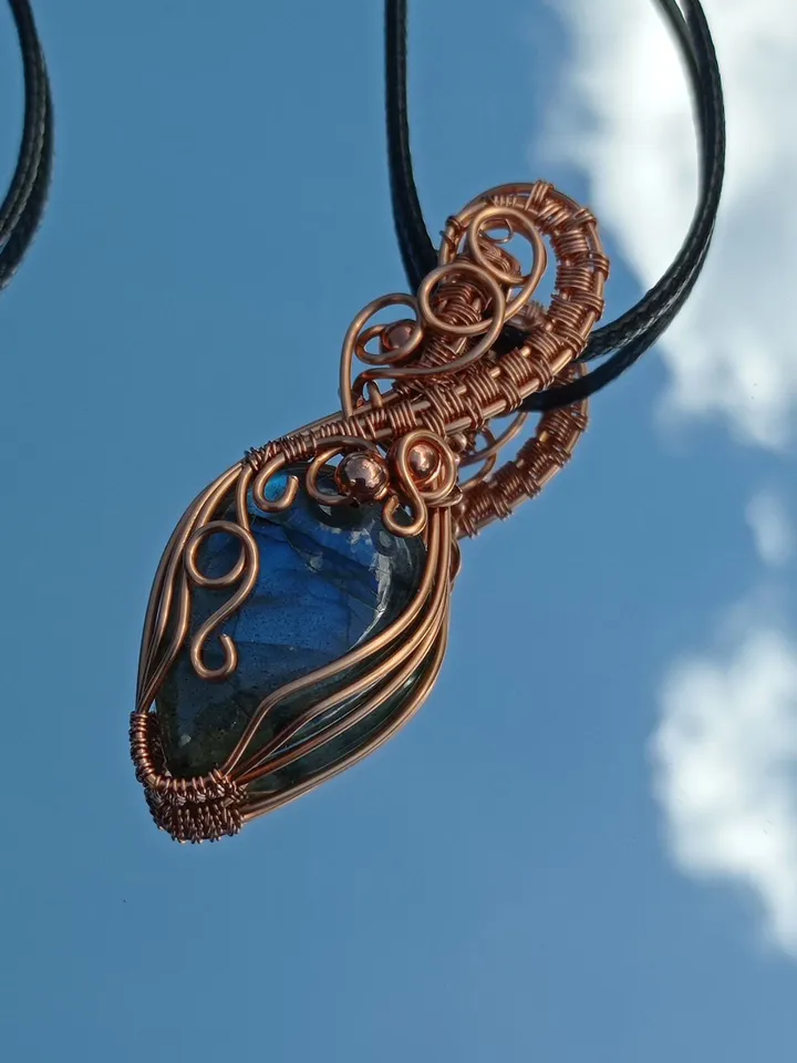 Wire wrapped wedding Handmade Jewelry, Labradorite Amulet Necklace