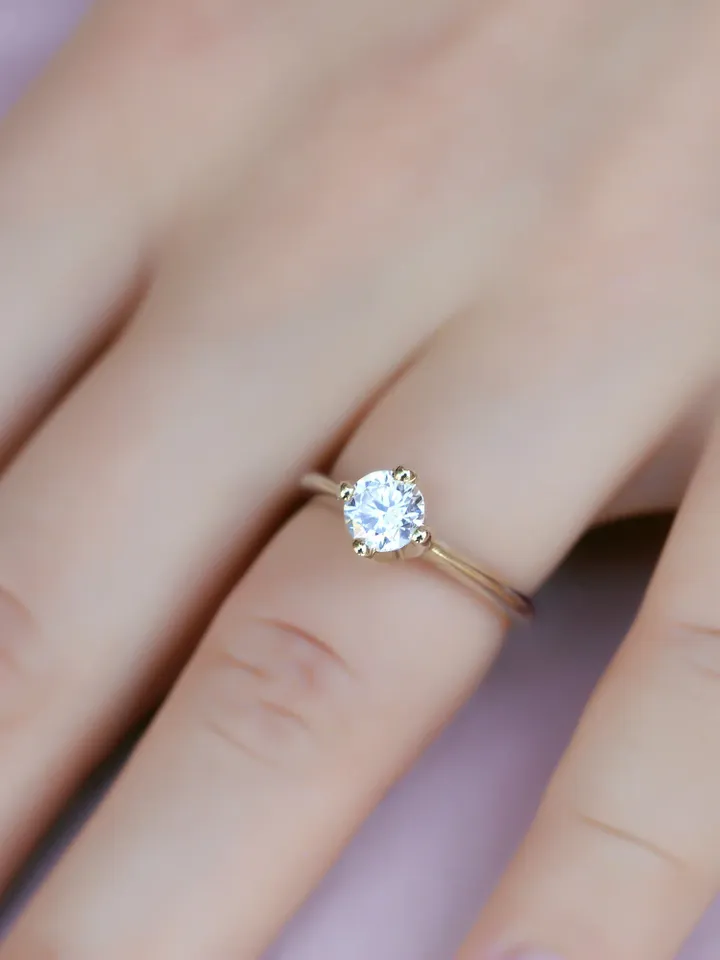 WOMEN SOLITAIRE RING | Round Solitaire Moissanite Ring Band | 4 Prong Round Wedding Ring | Custom Wedding Ring | Engagement Ring Gift