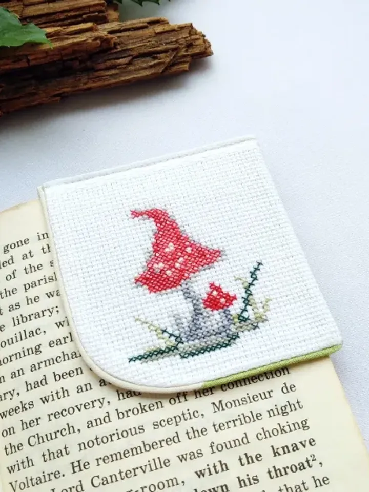 Personalized red mushroom corner bookmark, aesthetic unique gift for her