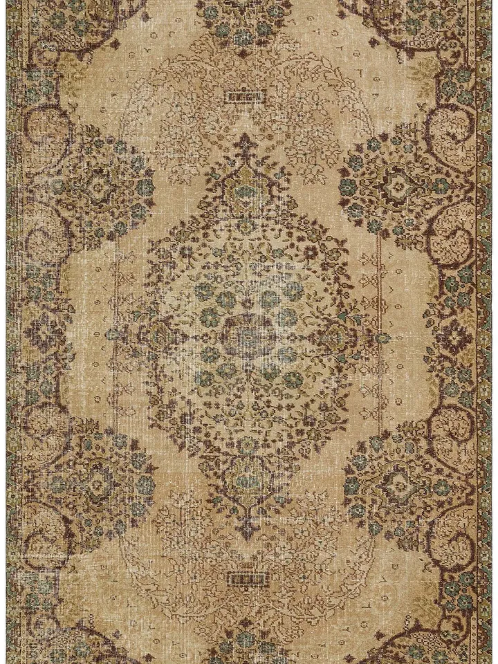 Antique Beauty: A 5.5x9.5ft Turkish Rug with a Historical Touch. Natural Brown and Beige Colors for Timeless Elegance.