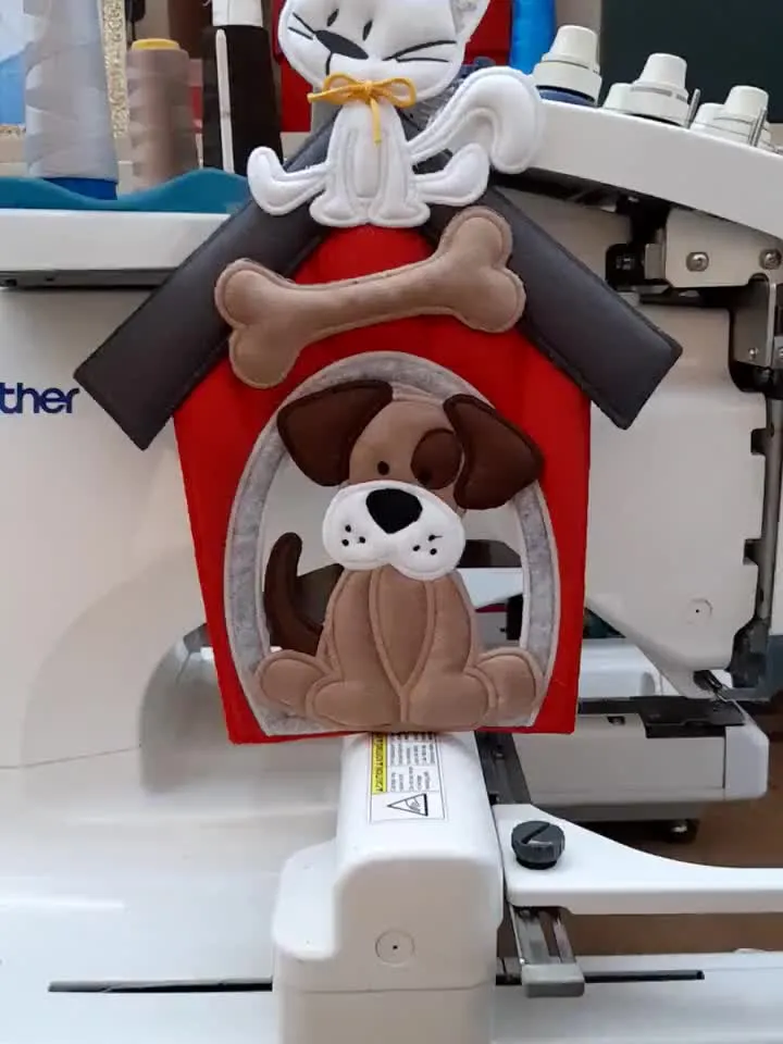 ITH Pet Friends - Ricamo a macchina con tutorial