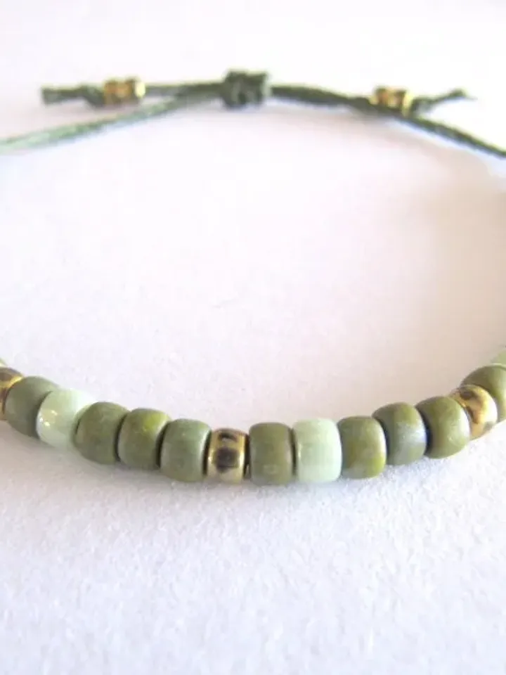 MILITARY GREEN Beaded bracelet boho style, macrame beaded bracelet gift , hippie beaded bracelet gift. Best friend bracelet, Christmas gift