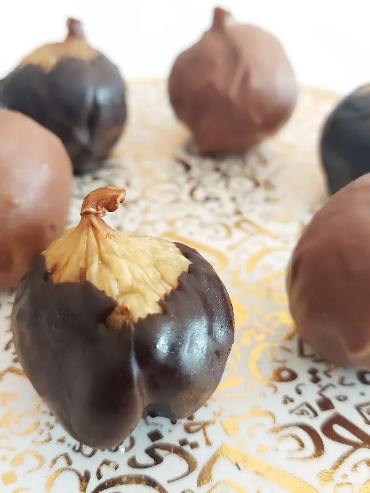 Homemade Gourmet Stuffed and Coated Figs | Filled & Chocolate Coated Figs | Healthy Gift Box