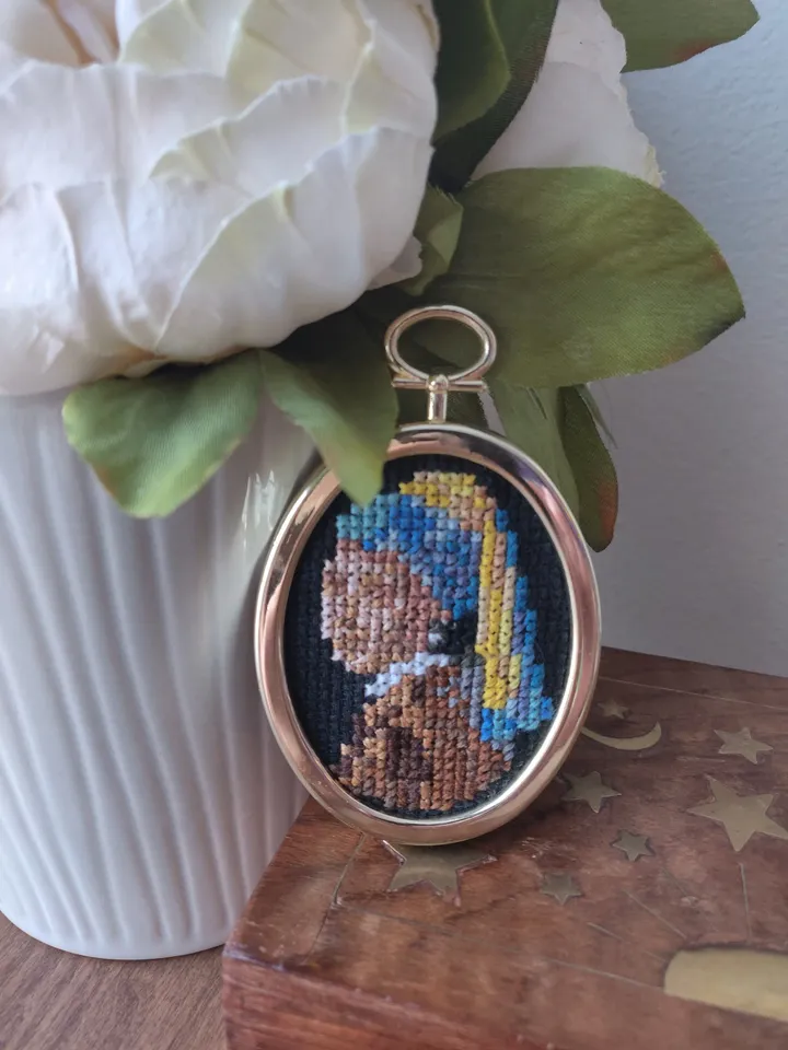 Miniature Cross Stitch Girl With a Pearl Earring Painting Vermeer
