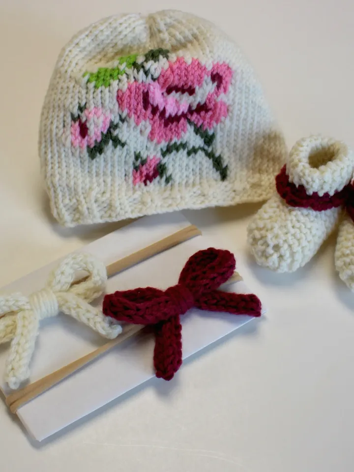 Pink Floral Photoshoot Props Clothing Set, Baby Booties, Yarn Hats, Hair Bow on Nylon Headbands, New Babies Shower Gifts, Girl Gender Reveal