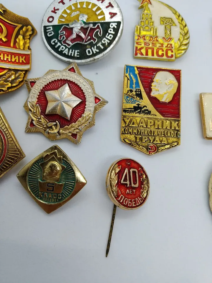 Soviet Badges with Symbols of the USSR Set of Pins of the Soviet Union 12 pieces