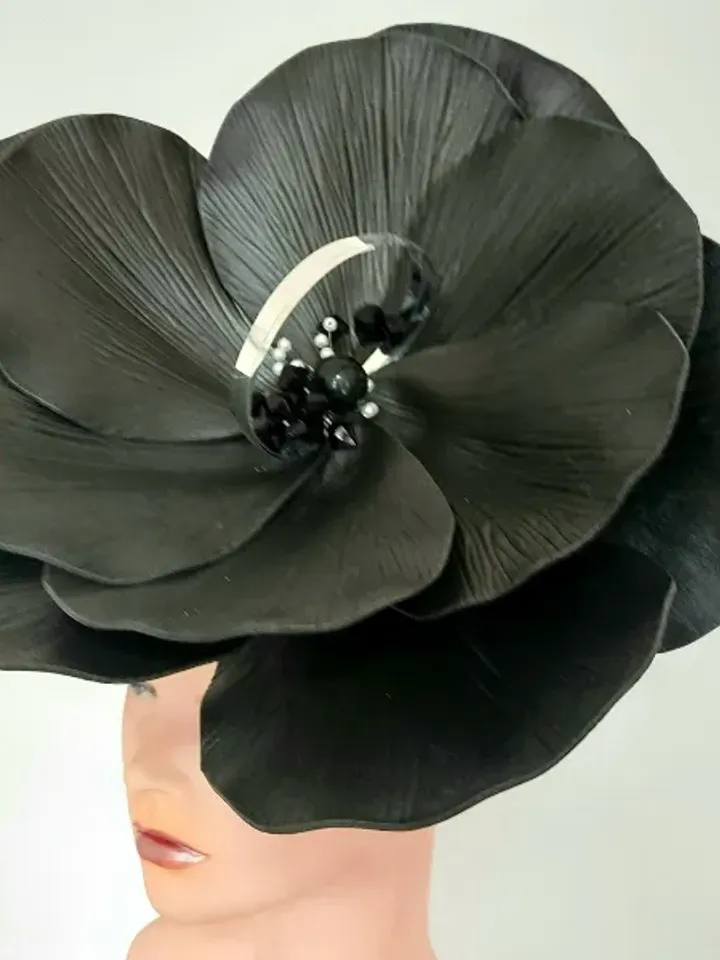 Giant anemone hat Black fascinator Derby headpiece Flower headband Church hat Flower hairpins Gothic style Halloween costume