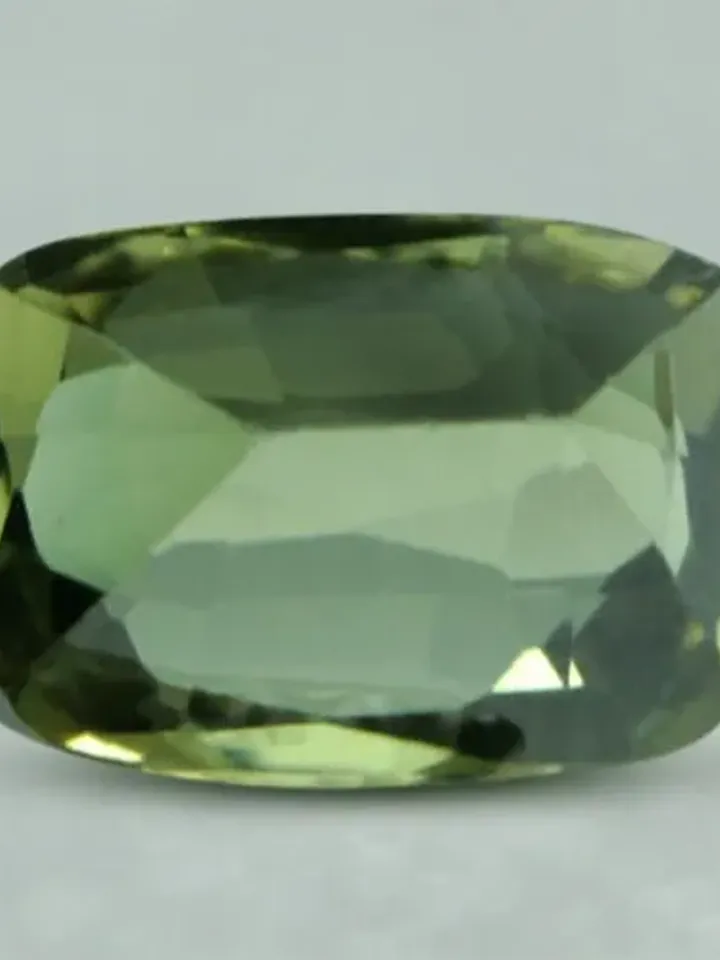 0.95 CT Rare Gemstone ColleCTion Unheated 100% Natural Dark Green Kornerupine