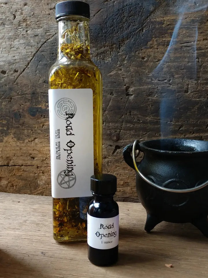 Road Opening Oil, Witches Road Opening Oil, Success Spell Oil for Rituals, Road Opener Traditional Recipe Witch's Oil