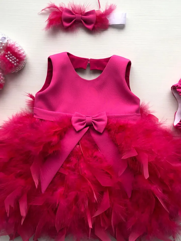 Fuchsia dress with feathers and pearls, booties, panties and headband. First birthday dress. Flower girl dress. Take home outfit for girl.