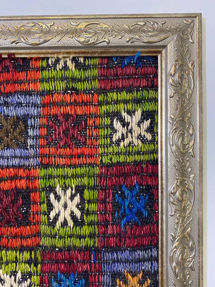 Hand-Woven Vintage Kilim Wall Hangings - Unique Home Decor - 50x70 cm - Boho Chic Woolen Art
