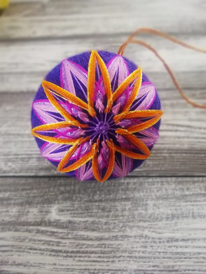 Temari ball Christmas tree toy