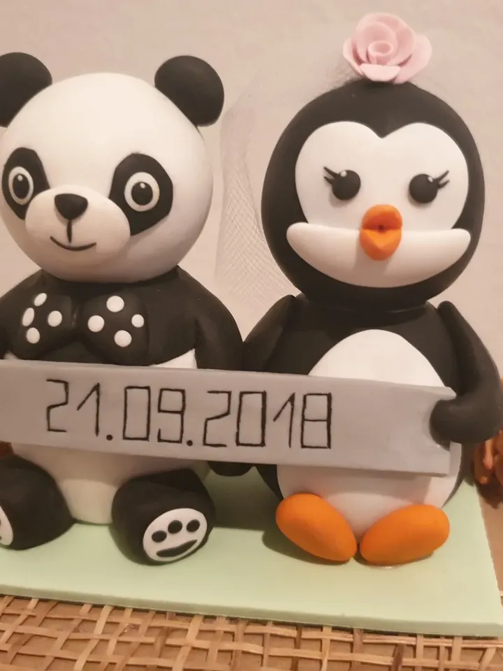 Personalized Christmas Gift For Couple, Funny Anniversary Gifts For Parents, Personalized Happy Animal Couple, Panda and Penguin Figurine