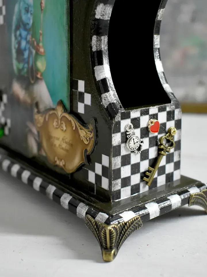 Handmade Napkin Holder for Square Napkins ALICE napkin Stand